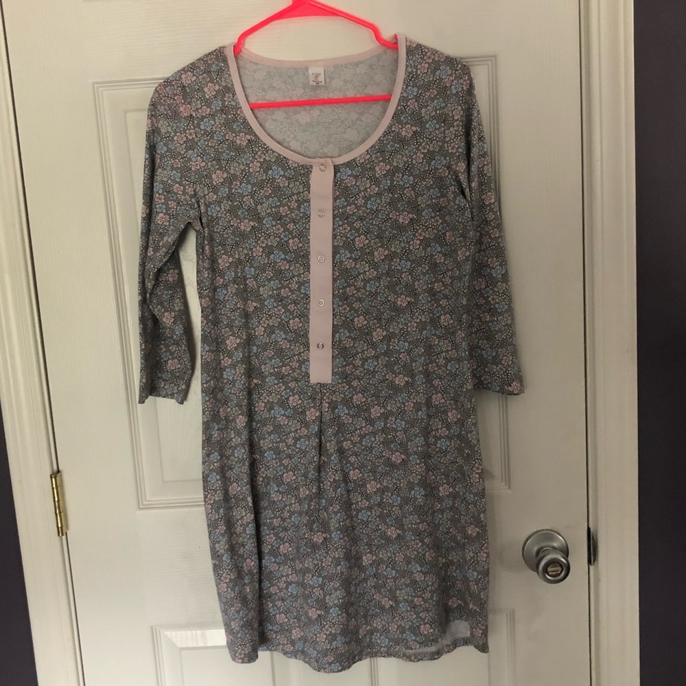 Maternity hospital gown size medium